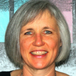 Portrait photo of Lisa Archibald